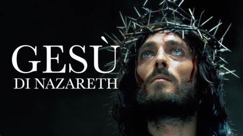 Foto di set del film Gesù di Nazareth con il regista Franco Zeffirelli e gli attori protagonisti