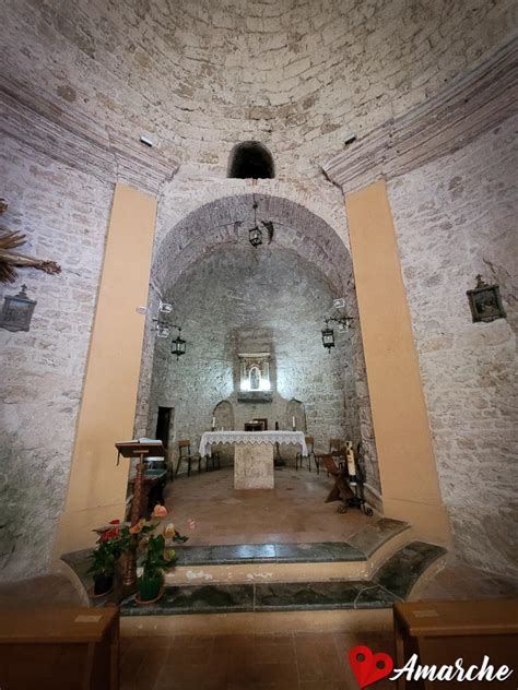 Statua lignea della Madonna della Grotta di Pioraco