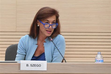 Ritratto professionale di Bruna Szego