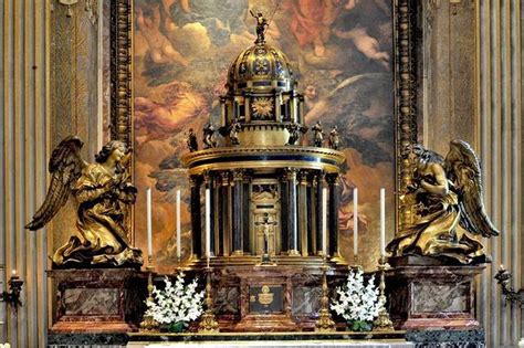 Scultura del tabernacolo dell'Altare Maggiore di Montorsoli