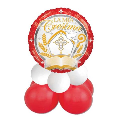 Decorazioni per festa di Cresima con palloncini bianchi, oro e rossi, e simboli religiosi