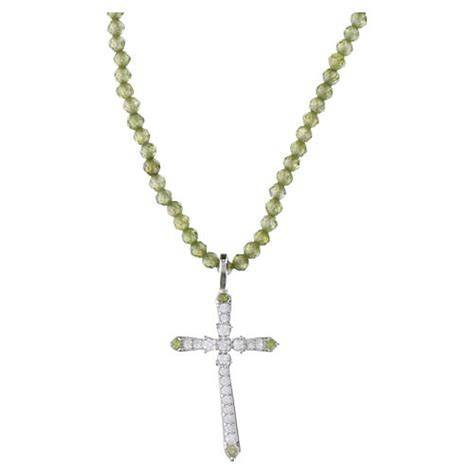 Collana moderna con crocifisso in argento e perline verdi