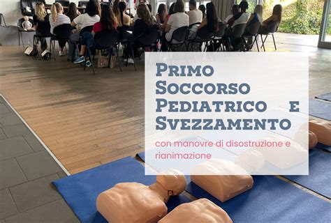 Immagine del pronto soccorso pediatrico con medici e infermieri