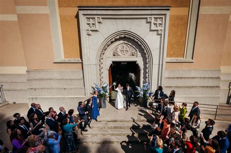 Foto panoramica della facciata della Chiesa di Sant'Agnese a Torino