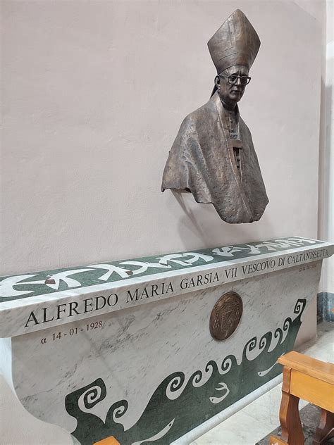Ritratto fotografico di Mons. Alfredo Maria Garsia o della Venerabile Marianna Amico Roxas.