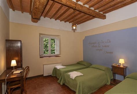 Interno della Casa Diocesana di Lucca, con una delle sale di incontro o la cappella