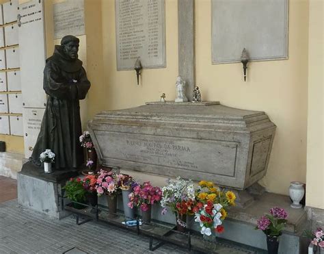 Schema cronologico delle attività caritative di Padre Lino a Parma