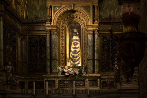 Dettaglio dell'affresco di Antonio Achilli nell'abside della Chiesa Madonna di Loreto