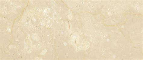 Dettaglio ravvicinato del marmo Botticino del Vittoriano, con contrasto di colore