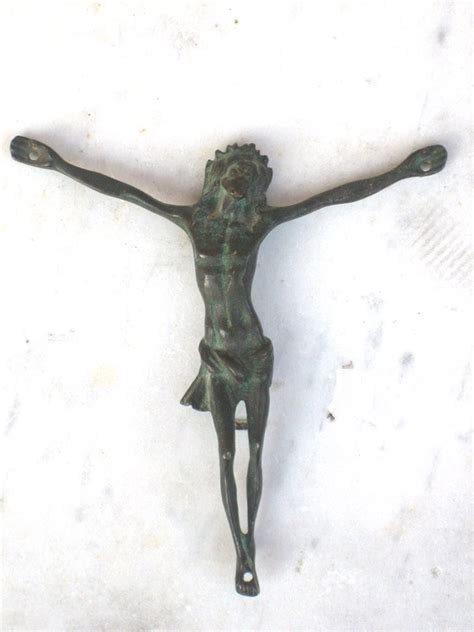 Sbozzo di crocifisso in bronzo per studio stilistico