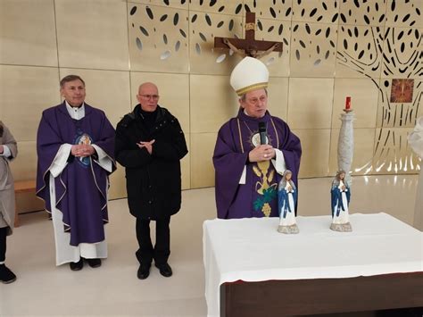 Veduta panoramica del Santuario Nostra Signora dello Scoglio e la valle circostante