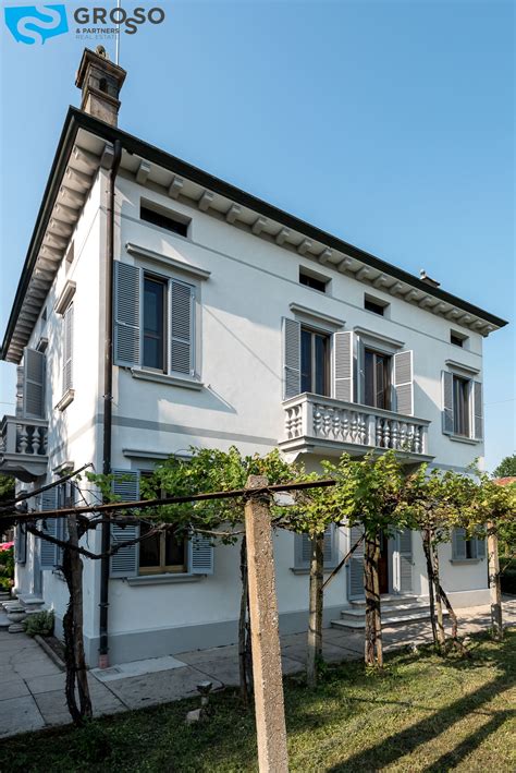 Foto esterna del punto vendita Boscaini a Santa Maria di Negrar