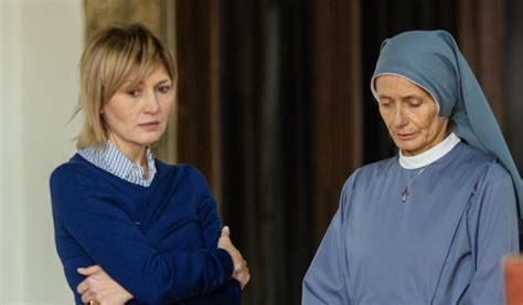 Ritratto fotografico di Stefania Micheli, l'attrice che interpreta Suor Maura