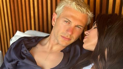 Federico Bernardeschi con la moglie Veronica Ciardi e le figlie