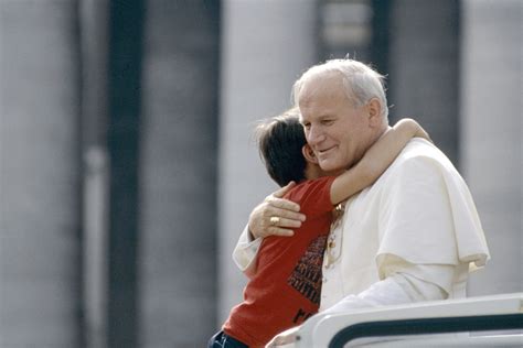 Papa Giovanni Paolo II con bambini