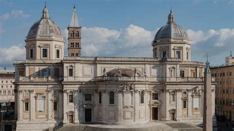 Foto della Basilica di Santa Maria Maggiore a Piedimonte Matese durante una celebrazione