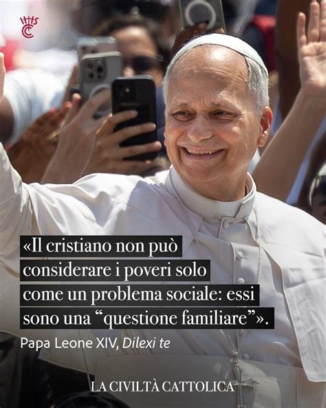 Ritratto di Papa Francesco con il titolo dell'Esortazione Apostolica