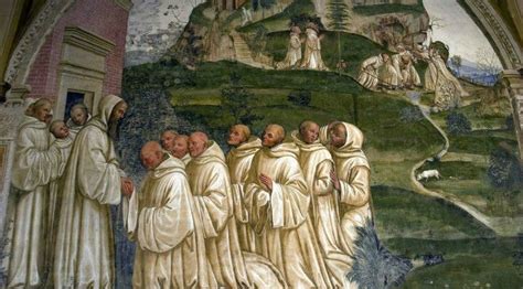 Monaci benedettini in processione all'interno dell'abbazia di Admont