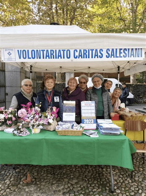 Cooperatori Salesiani impegnati in attività di volontariato con i giovani