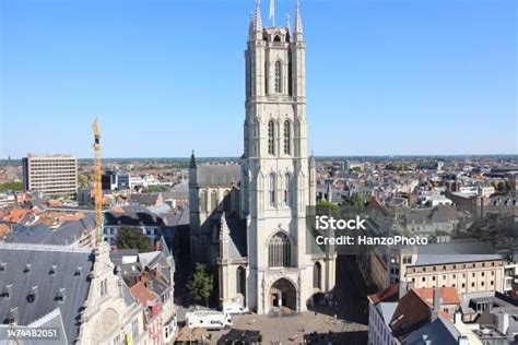 Foto panoramica della Cattedrale di San Bavone a Gand