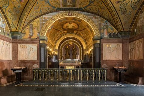 Mosaici e decorazioni della Cripta di Montecassino