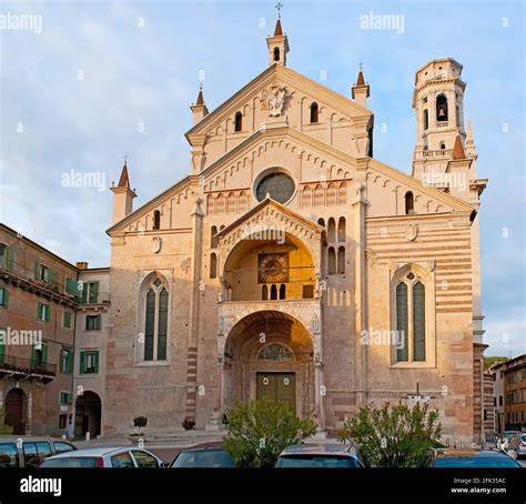 Chiesa di Santa Maria Antica con le Arche Scaligere a Verona