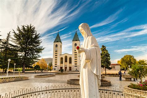 Foto di un hotel moderno vicino al Santuario di Medjugorje