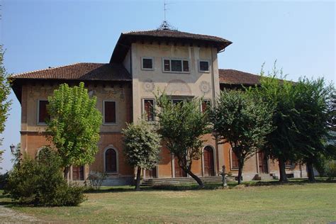 Esempio di villa storica ottocentesca a Leuca con architettura tipica