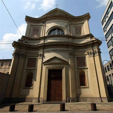 Foto dell'altare maggiore in marmi policromi della Chiesa dell'Immacolata Concezione