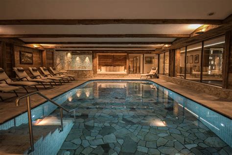 Area benessere o piscina interna dell'Hotel Dolomiti Cozzio