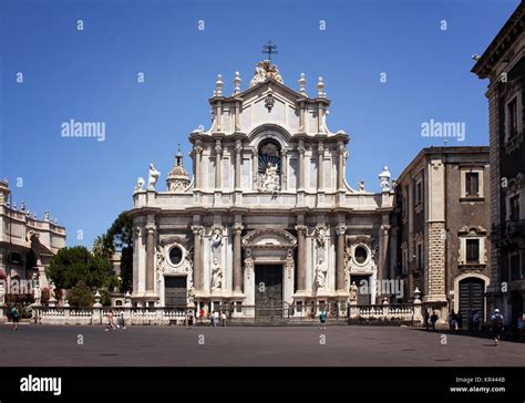 Facciata barocca del Duomo di Monterotondo