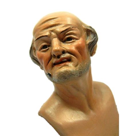 Pastore in terracotta napoletana, dipinto a mano, con dettagli realistici.