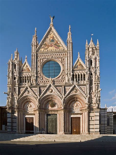 Inforgrafica sulla cronologia delle fasi costruttive del Duomo di Siena