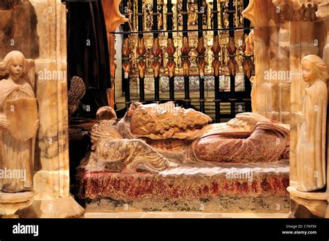 Foto della tomba di Thomas James nella Cattedrale di Saint-Samson
