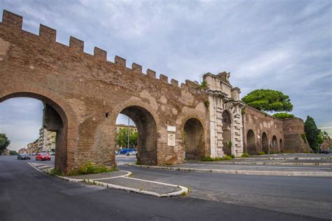 Mappa storica o veduta panoramica di Porta San Sebastiano lungo le Mura Aureliane