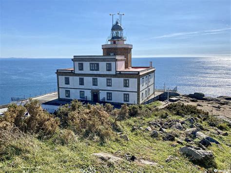 Il Faro di Finisterre al tramonto