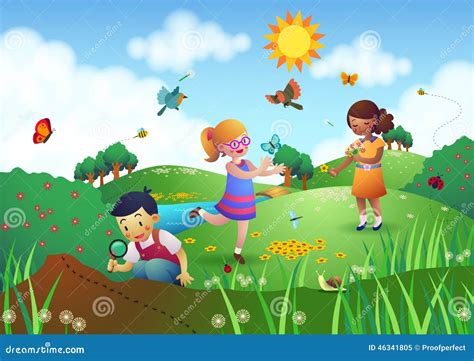 Bambini che giocano in un villaggio turistico