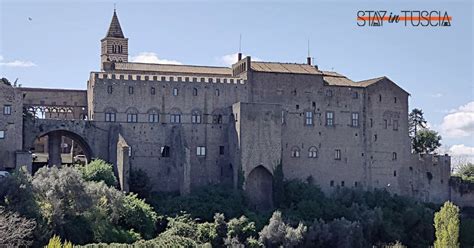 Vista del Palazzo Papale e della Cattedrale di San Lorenzo a Viterbo