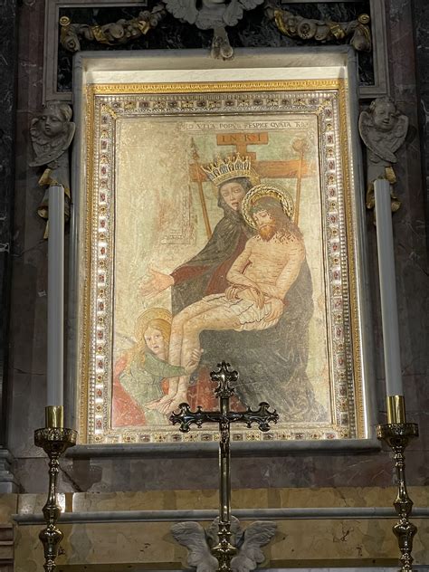Illustrazione o foto dell'affresco della Madonna Addolorata del Santuario dello Zuccarello