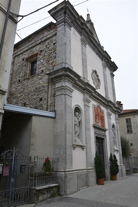 Veduta panoramica esterna della facciata della Chiesa di Maria Santissima Immacolata a Colleferro