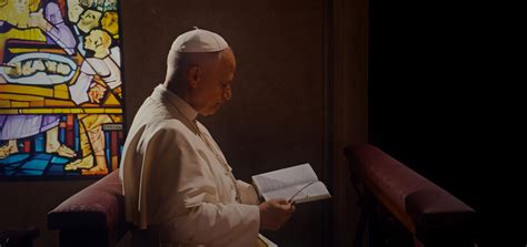 Ritratto del Papa in preghiera