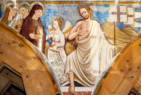 Dettaglio degli affreschi interni realizzati da Salvatore Luigi Murra nella Chiesa del Sacro Cuore