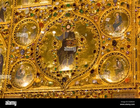 Dettaglio della Pala d'Oro della Basilica di San Marco