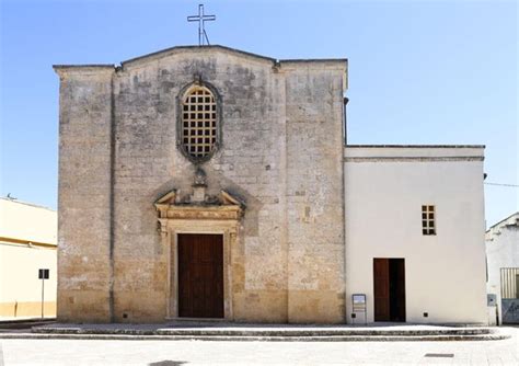 Foto dell'antica Chiesa Madre di Acquarica del Capo.