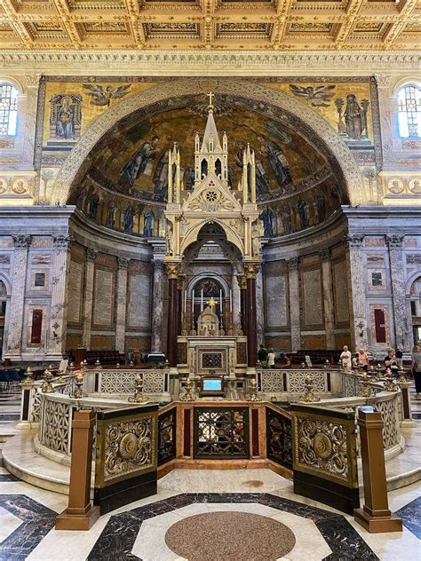 Foto del Crocifisso di San Paolo fuori le Mura