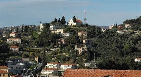Santuario di Santa Croce a Monte Calvario ad Imperia