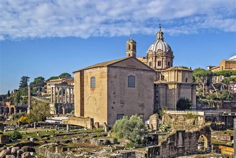 Fotografia d'epoca dell'area del Comizio e della Curia Iulia, archivio storico