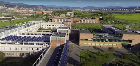 Foto esterna del Campus Scientifico di Mestre o di uno degli edifici principali (es. ALFA o ZETA) con indicazione degli ingressi