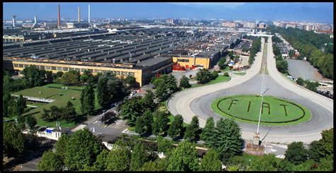 Foto storica dello stabilimento FIAT Mirafiori