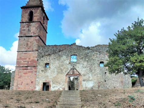 Ruderi e campanile dell'antica Chiesa di Sant'Andrea Apostolo a Orani